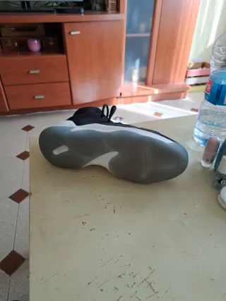 Adidas STREETFIRE Negro/Blanco Talla 42