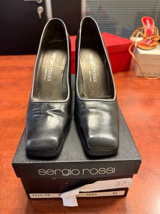 Scarpe nere con tacco alto Sergio Rossi