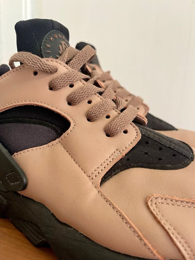 Nike Air Huarache Beige/Negro 45