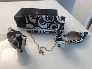 Conjunto Zapatos y Bolso Estampado Círculos