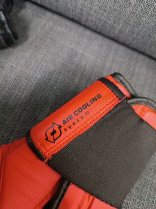 Guantes y protecciones boxeo/karate