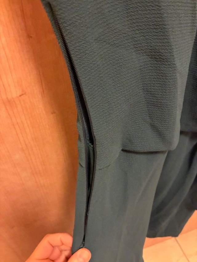 Vestido IKKS verde militar talla 34