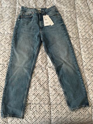 Vaqueros Mom Fit Zara Talla M/38