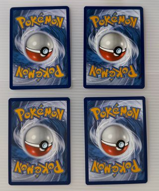 4 Carte Pokemon nuove appena sbustate