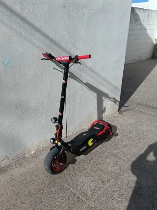 Patinete eléctrico Bomgo