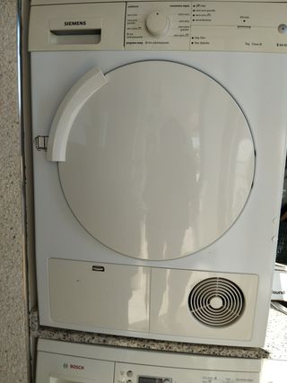 Secadora Siemens Blanca