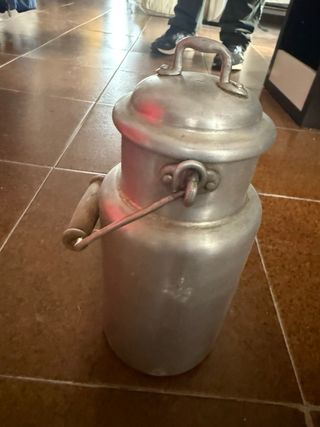 Set di teiere antiche in ottone vintage