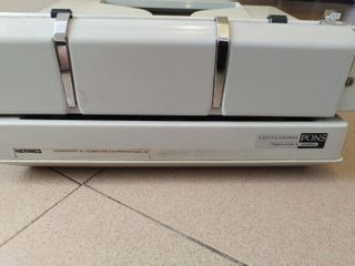 Máquina de escribir Hermes 3000