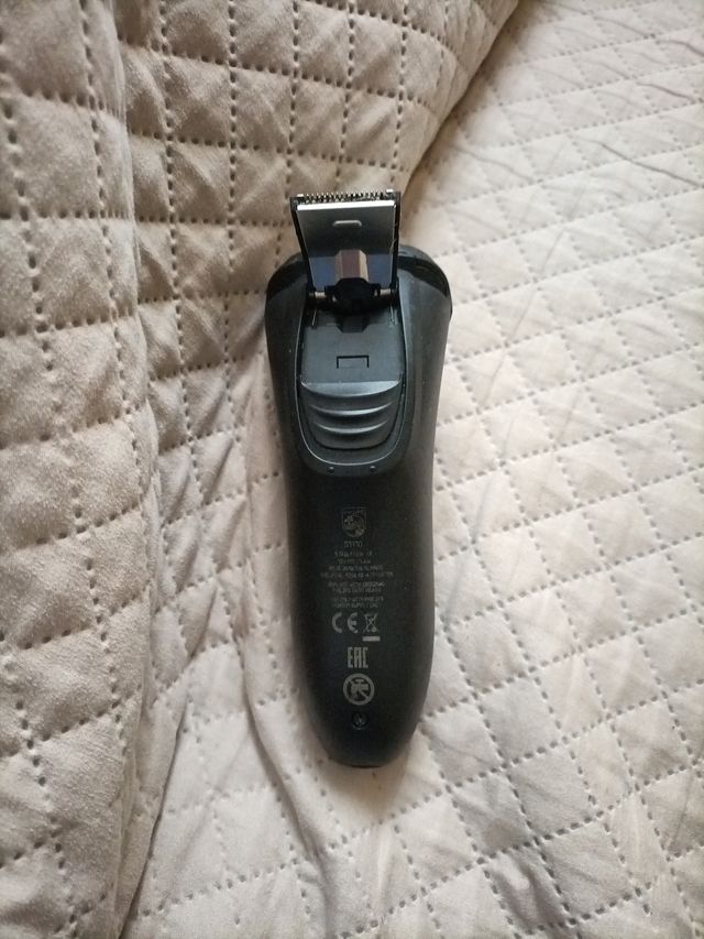 Rasoio Philips serie 1000