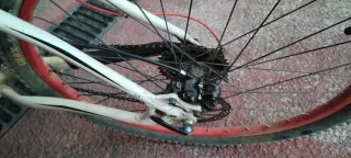 Bicicleta Specialized  rockchooper Blanca y Roja