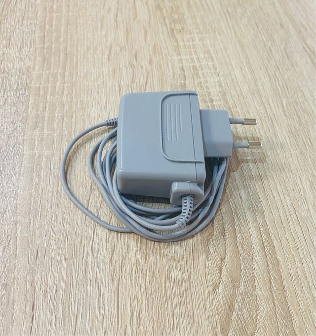 Nintendo 2DS XL nero e blu