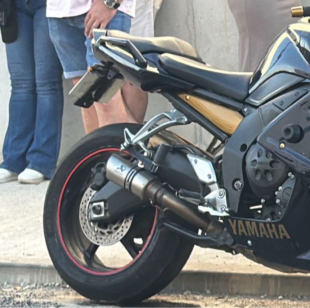 escape Akrapovik NO ORIGINAL yamaha fazer 1000fz1