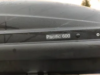 Portaequipajes de techo para coche