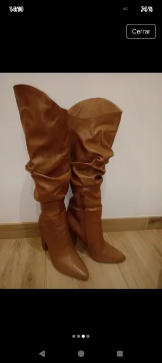 Botas de cuero marrones Dos puestas  Sin etiquetas