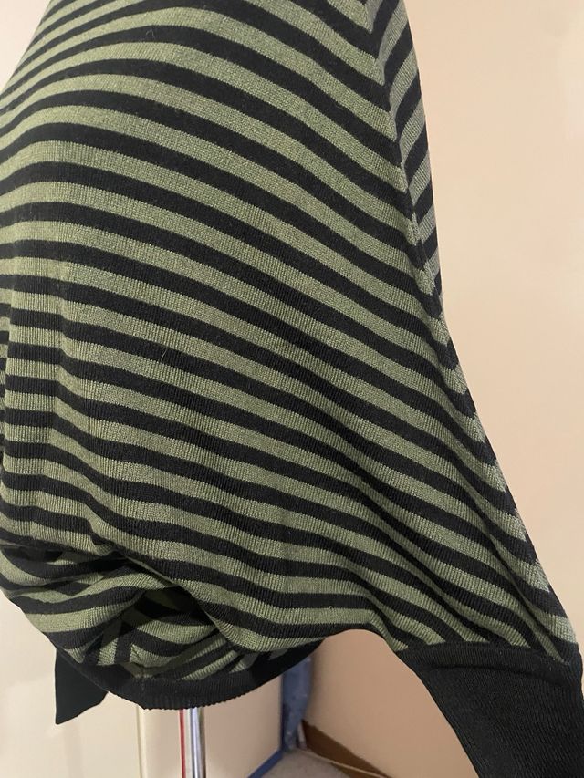 Maglia maniche pipistrello righe verdi e nere