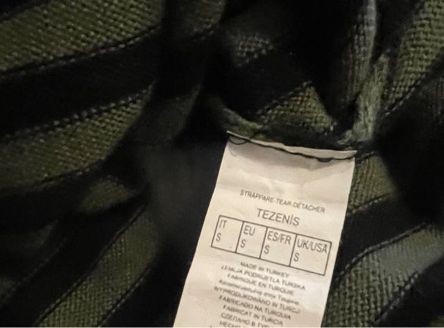 Maglia maniche pipistrello righe verdi e nere