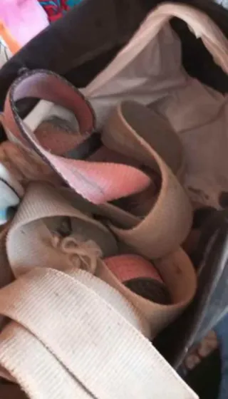 Placa metálica perforada