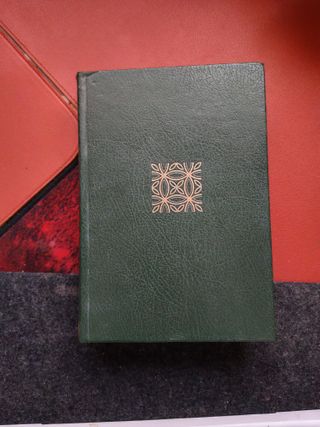 Libro Varios títulos x9 Libro Premio Nobel 1956