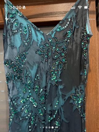 Vestido de fiesta negro y verde