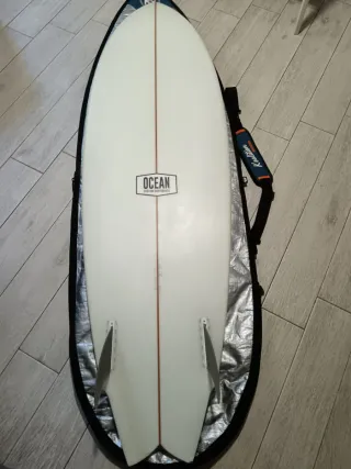 Tabla de surf  twinfin en muy buen estado