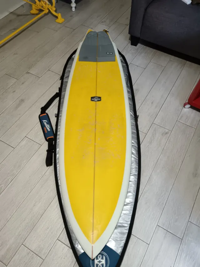 Tabla de surf  twinfin en muy buen estado