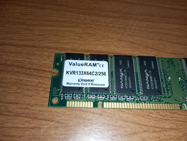 Memoria Kingston ValueRAM 256MB PC133