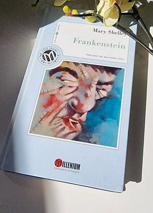 Varios títulos. Colección Millenium.