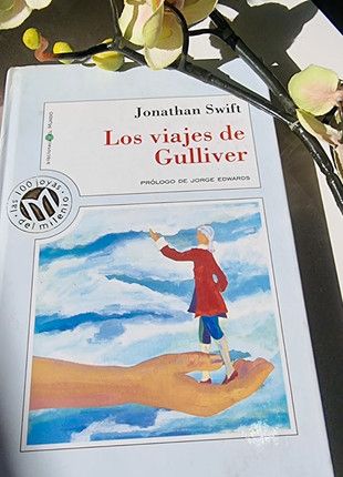 Varios títulos. Colección Millenium.