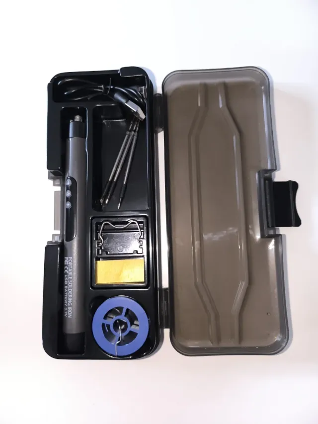 Soldador Eléctrico Iron con Estuche