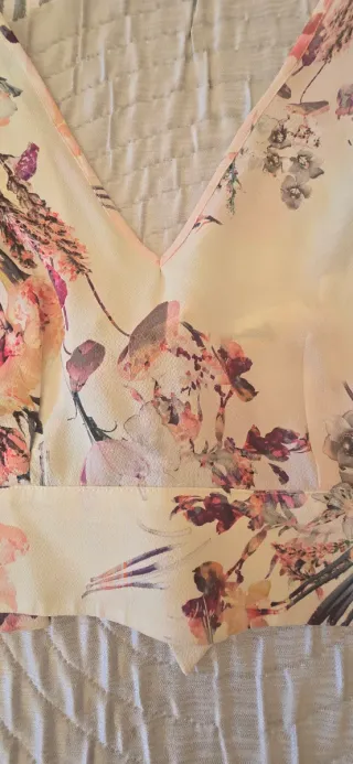 Blusa floral V-neck beige