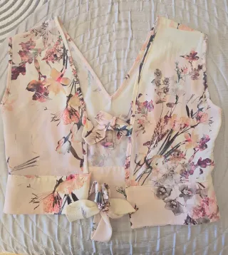 Blusa floral V-neck beige