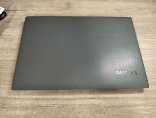 Portátil Lenovo V130-15IKB i3-6006U 4/256GB 15,6"