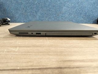 Portátil Lenovo V130-15IKB i3-6006U 4/256GB 15,6"