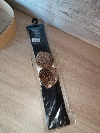 Cinturón rafia hebilla dorada