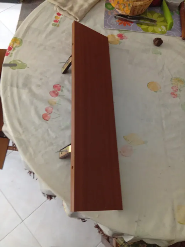 Mensole in legno marrone