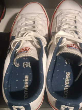 Zapatillas Converse Blancas y Azules