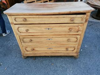 Comò noce primo '900 da restaurare