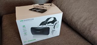 Occhiali per realtà virtuale VR con cuffie e telecomando