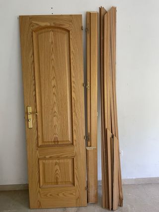 Puertas madera interior