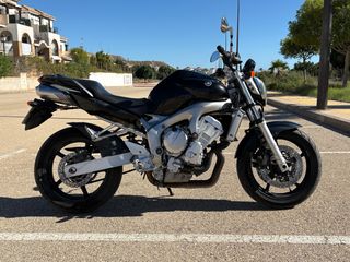 Yamaha FZ6 Fazer 600