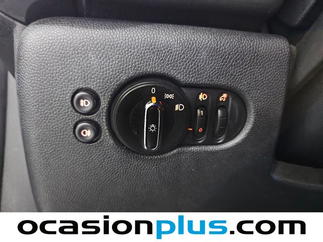 MINI MINI 5 Puertas Cooper D 85 kW (116 CV)