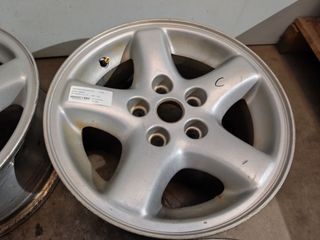 Llantas 15 Jeep Cherokee XJ (4 unidades)