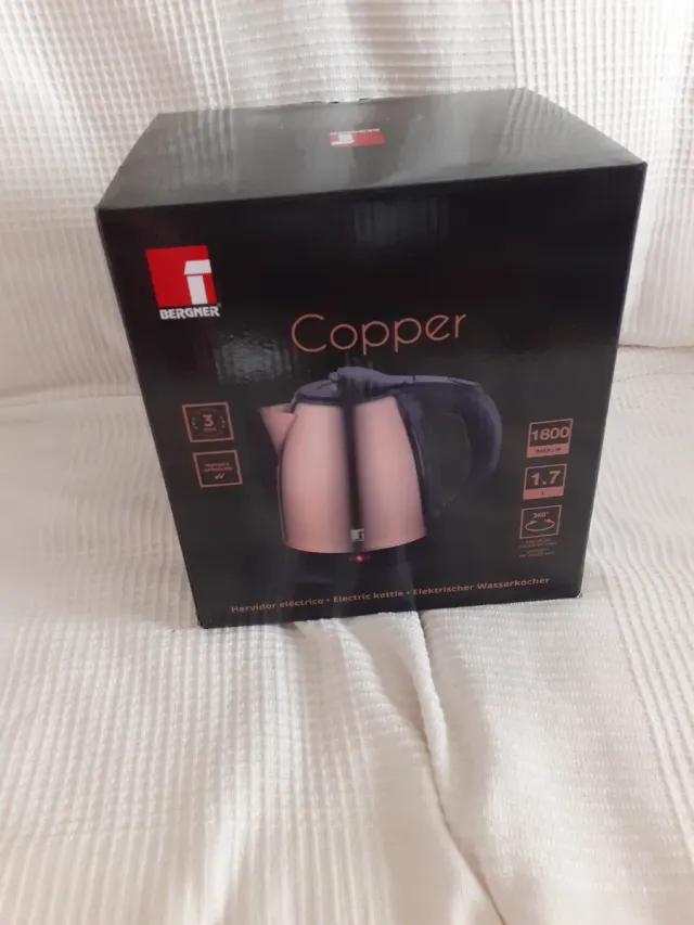 Hervidor de agua Bergner Copper a estrenar 