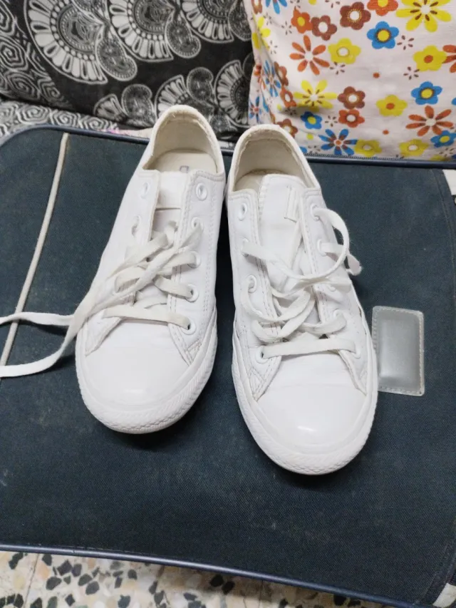 Converse Piel Blancas Talla 36.5