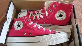 Converse plataforma fucsia