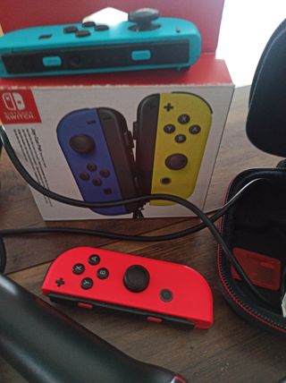 Nintendo Switch con accesorios