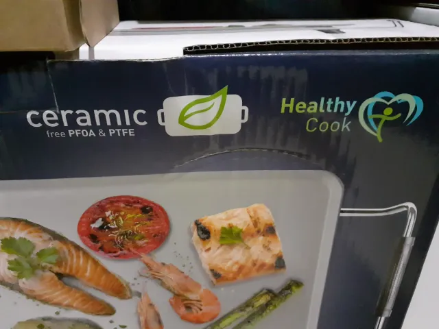 Plancha de cocina eléctrica Taurus de cerámica 