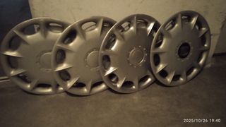 Lote 3 Tapacubos Seat 15" Originales