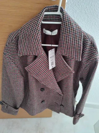 Abrigo corto cuadros rojo y azul Talla M
