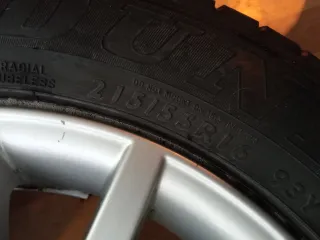 Rueda Audi 16" Dunlop